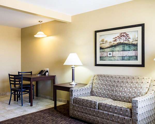 Suite - MainStay Suites Minot