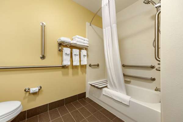  - Sleep Inn & Suites Grand Forks