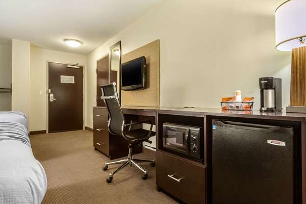  - Sleep Inn & Suites Grand Forks