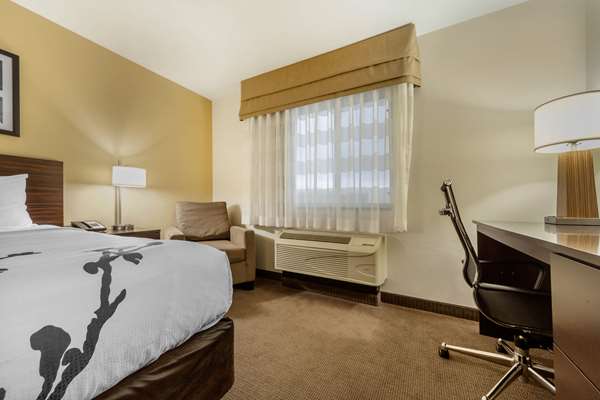  - Sleep Inn & Suites Grand Forks