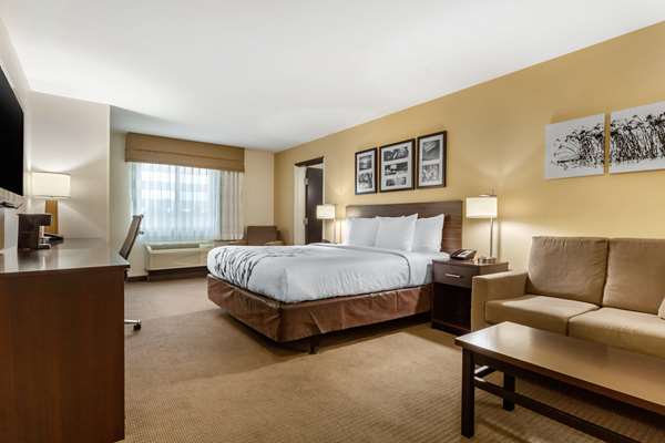 Suite - Sleep Inn & Suites Grand Forks