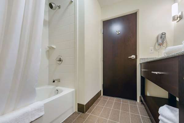  - Sleep Inn & Suites Grand Forks