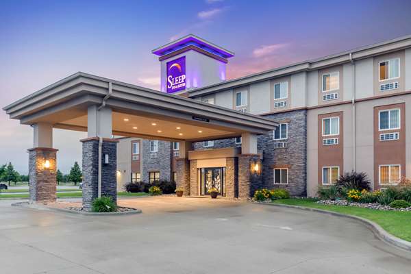 Exterior view - Sleep Inn & Suites Grand Forks