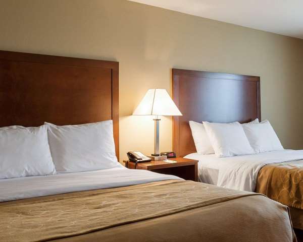  - Comfort Inn & Suites Watford City
