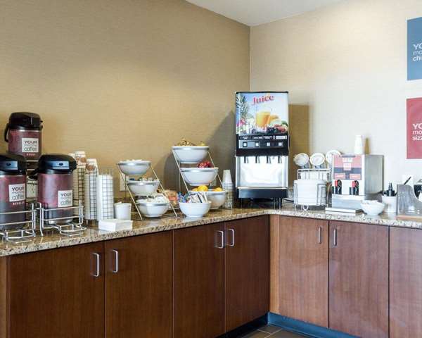 Amenities - Comfort Inn & Suites Watford City