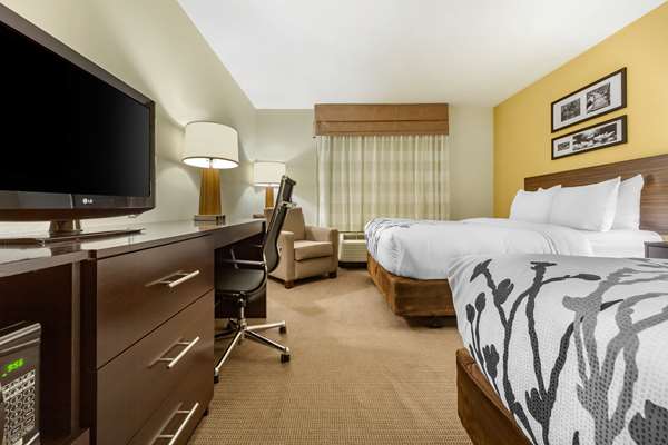 Suite - Sleep Inn & Suites Fargo - I-94, Exit 348