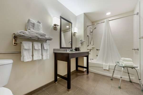  - Sleep Inn & Suites Fargo - I-94, Exit 348