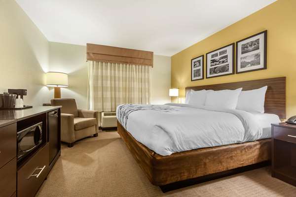 Suite - Sleep Inn & Suites Fargo - I-94, Exit 348