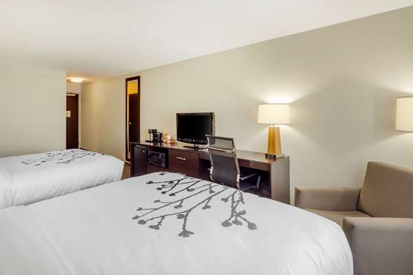 Suite - Sleep Inn & Suites Fargo - I-94, Exit 348