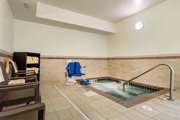 Pool - Sleep Inn & Suites Fargo - I-94, Exit 348