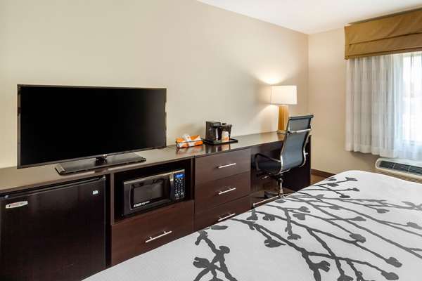  - Sleep Inn & Suites Fargo - I-94, Exit 348