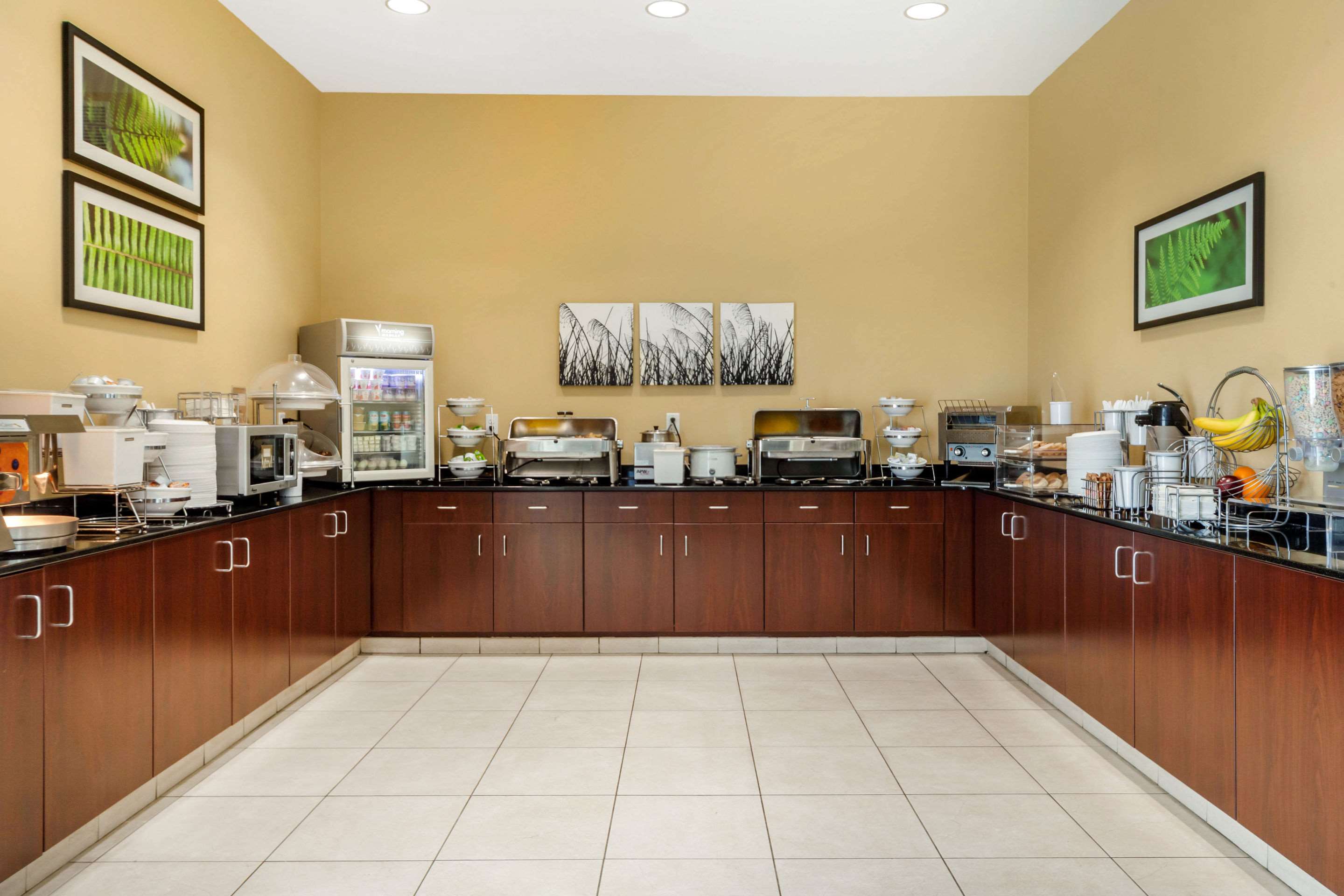Breakfast counter