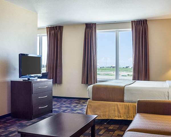 Suite - Quality Inn & Suites Minot