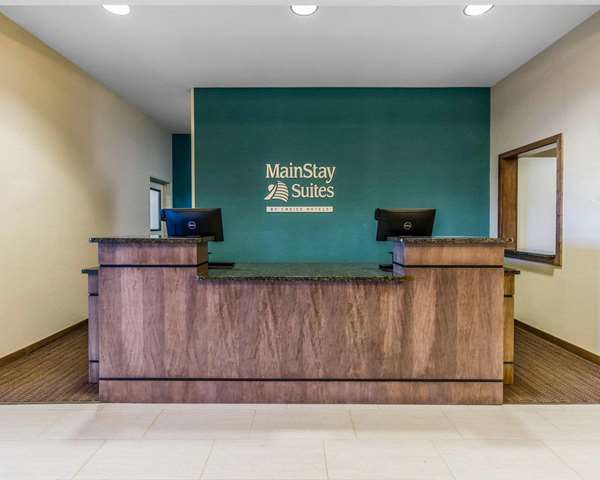  - MainStay Suites Watford City