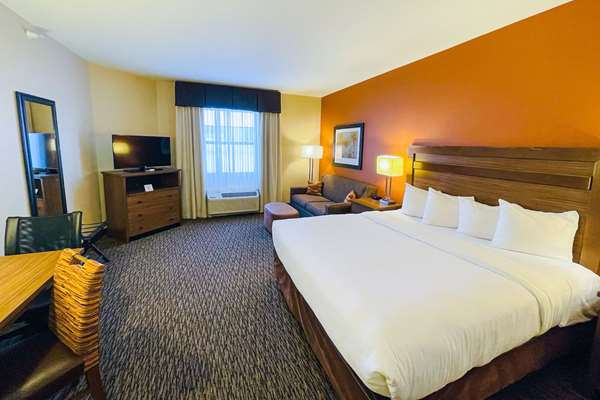 Suite - MainStay Suites Watford City