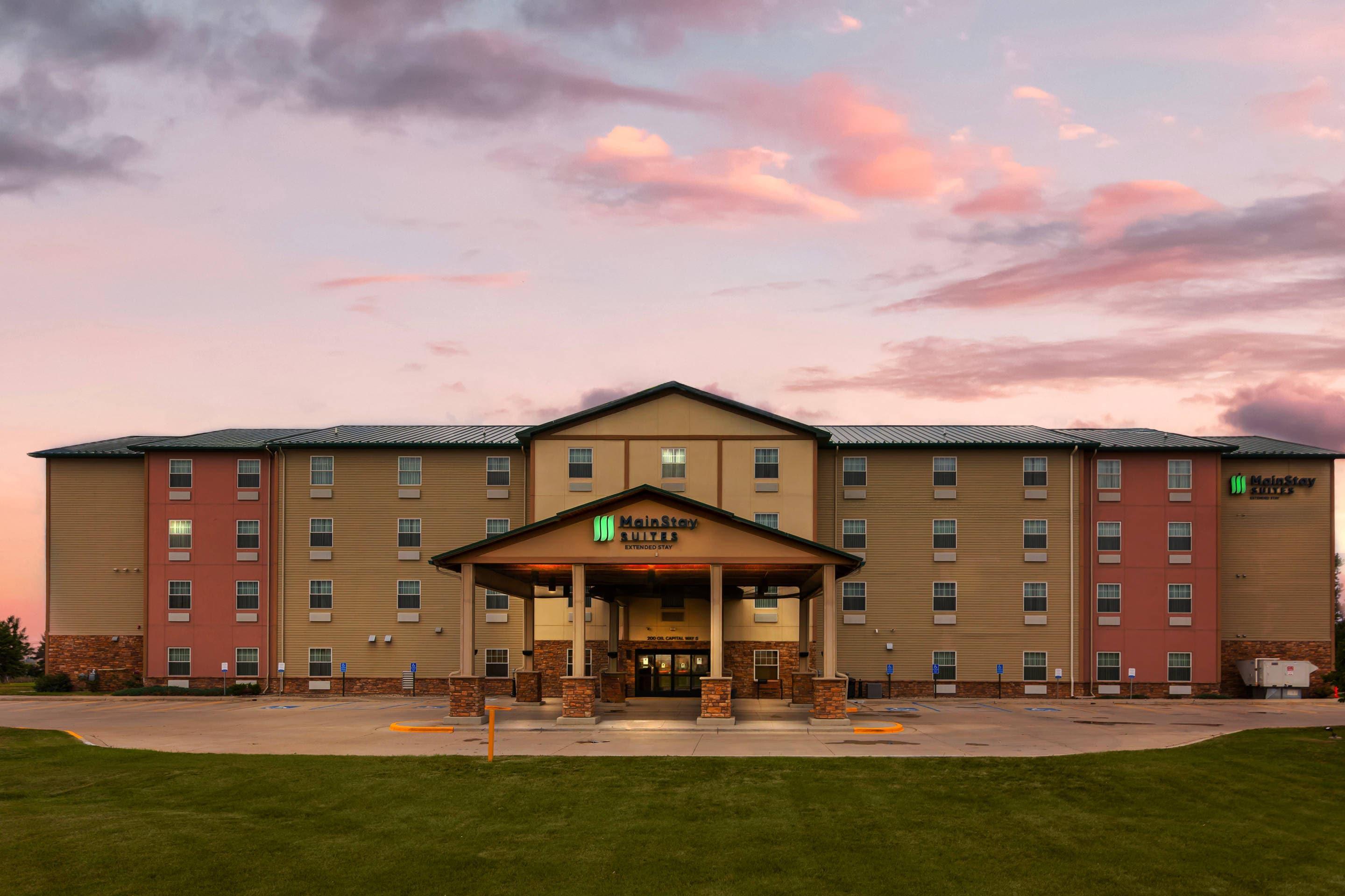 Twilight | MainStay Suites Tioga