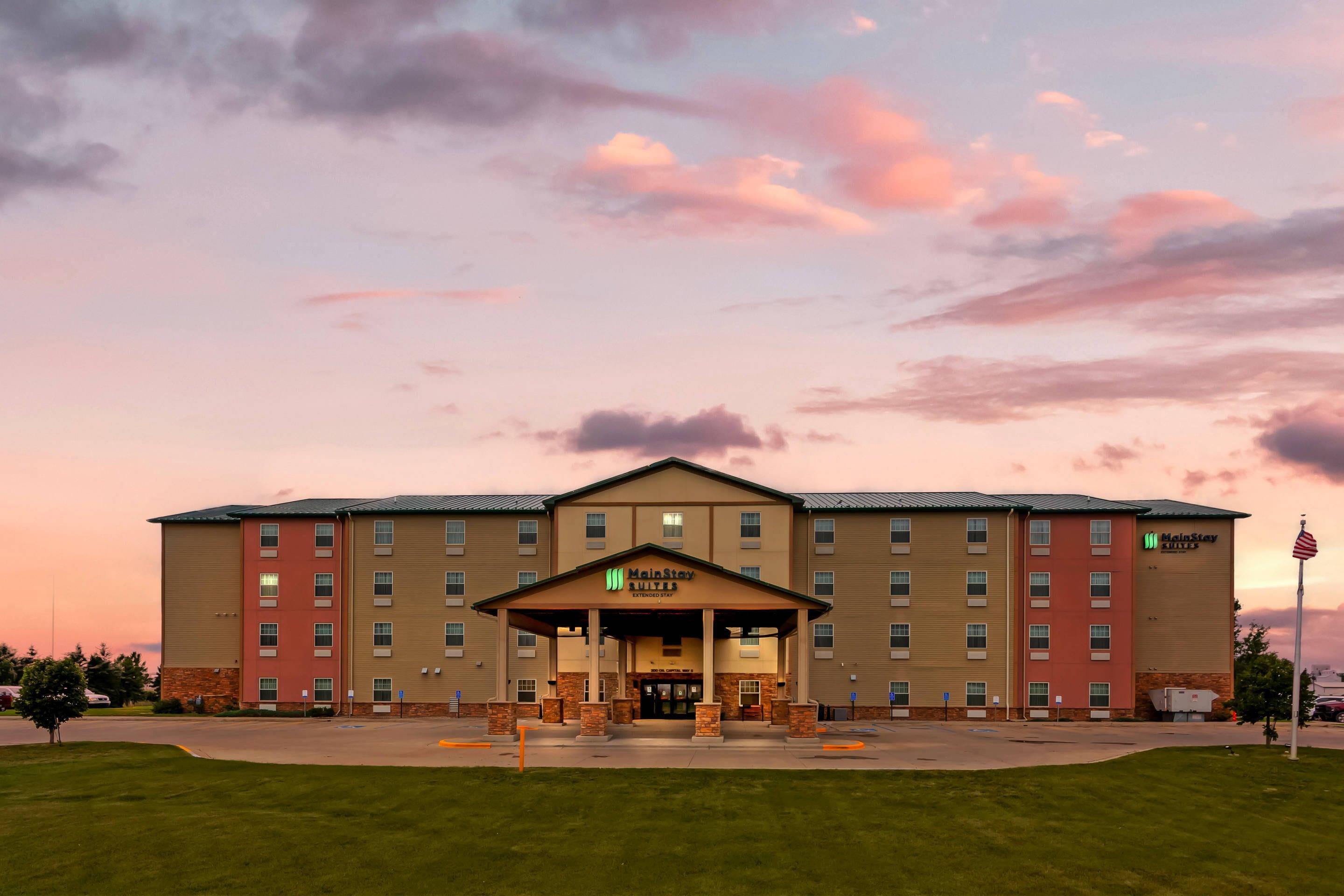 Twilight | MainStay Suites Tioga