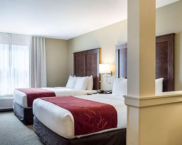 Suite - Comfort Suites Fargo - I-94, Exit 348