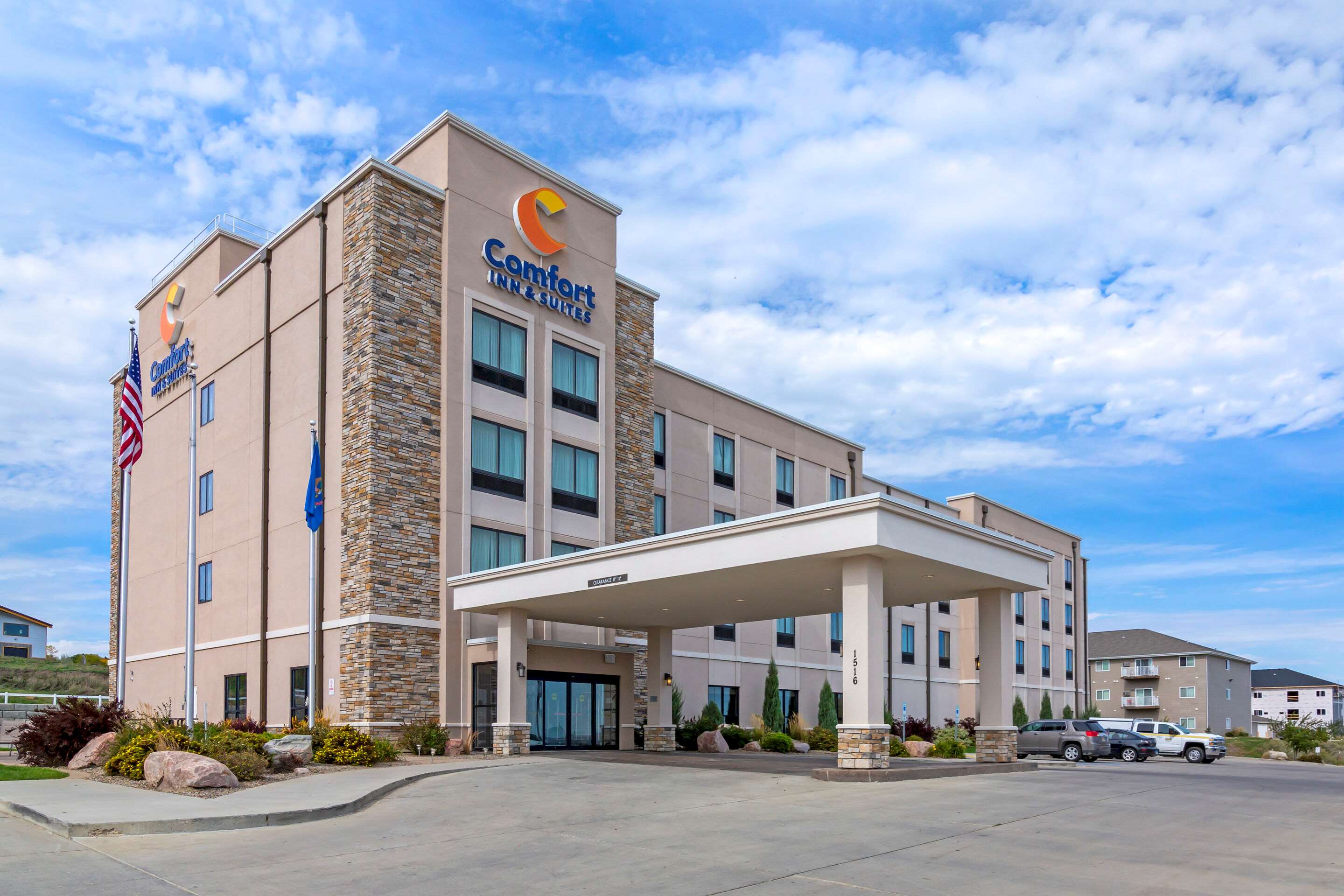 Hotel exterior | Comfort Inn & Suites Mandan - Bismarck