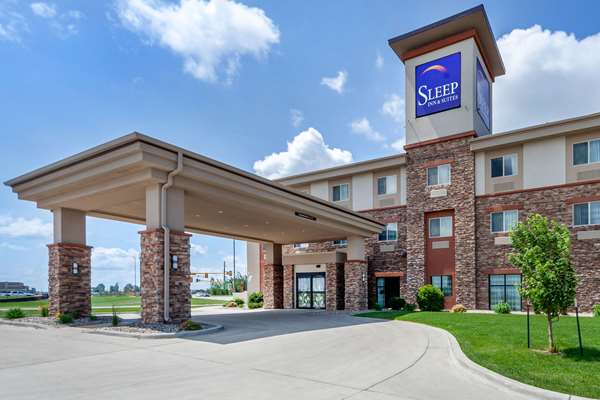Exterior view - Sleep Inn & Suites Devils Lake
