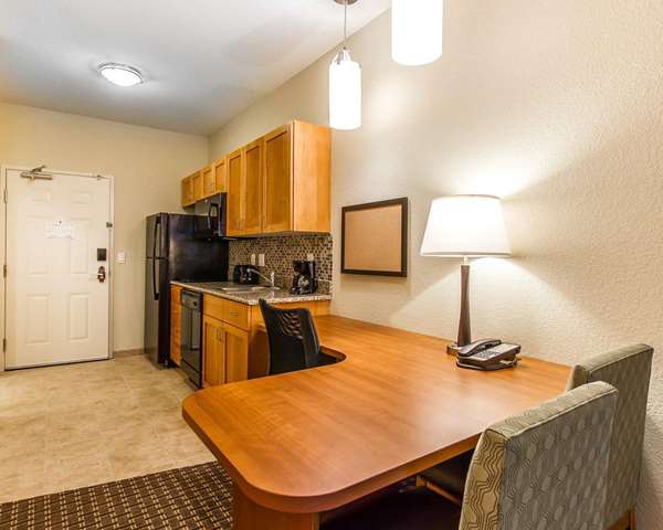 Suite - MainStay Suites Stanley