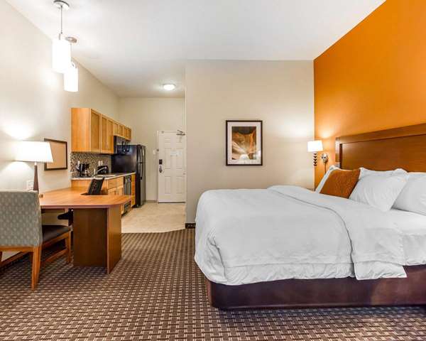 Suite - MainStay Suites Stanley