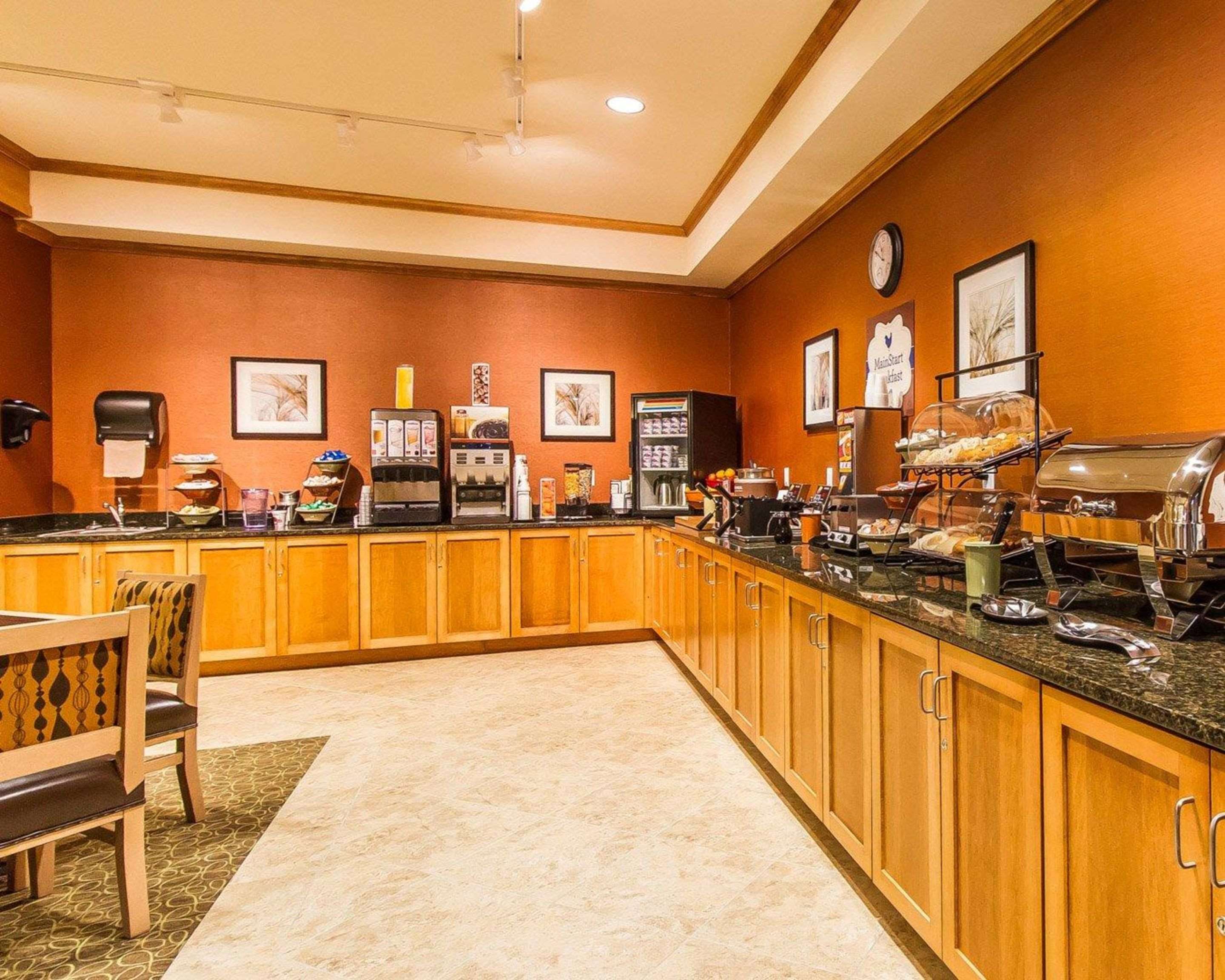 Free full breakfast | MainStay Suites Stanley