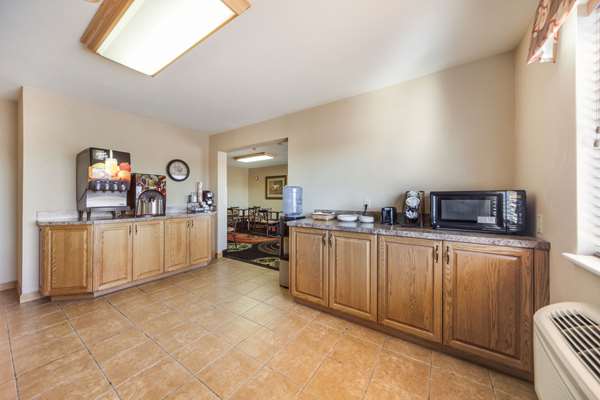 Amenities - Rodeway Inn Cozad - I-80, Exit 222