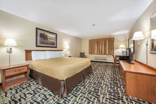  - Rodeway Inn Cozad - I-80, Exit 222