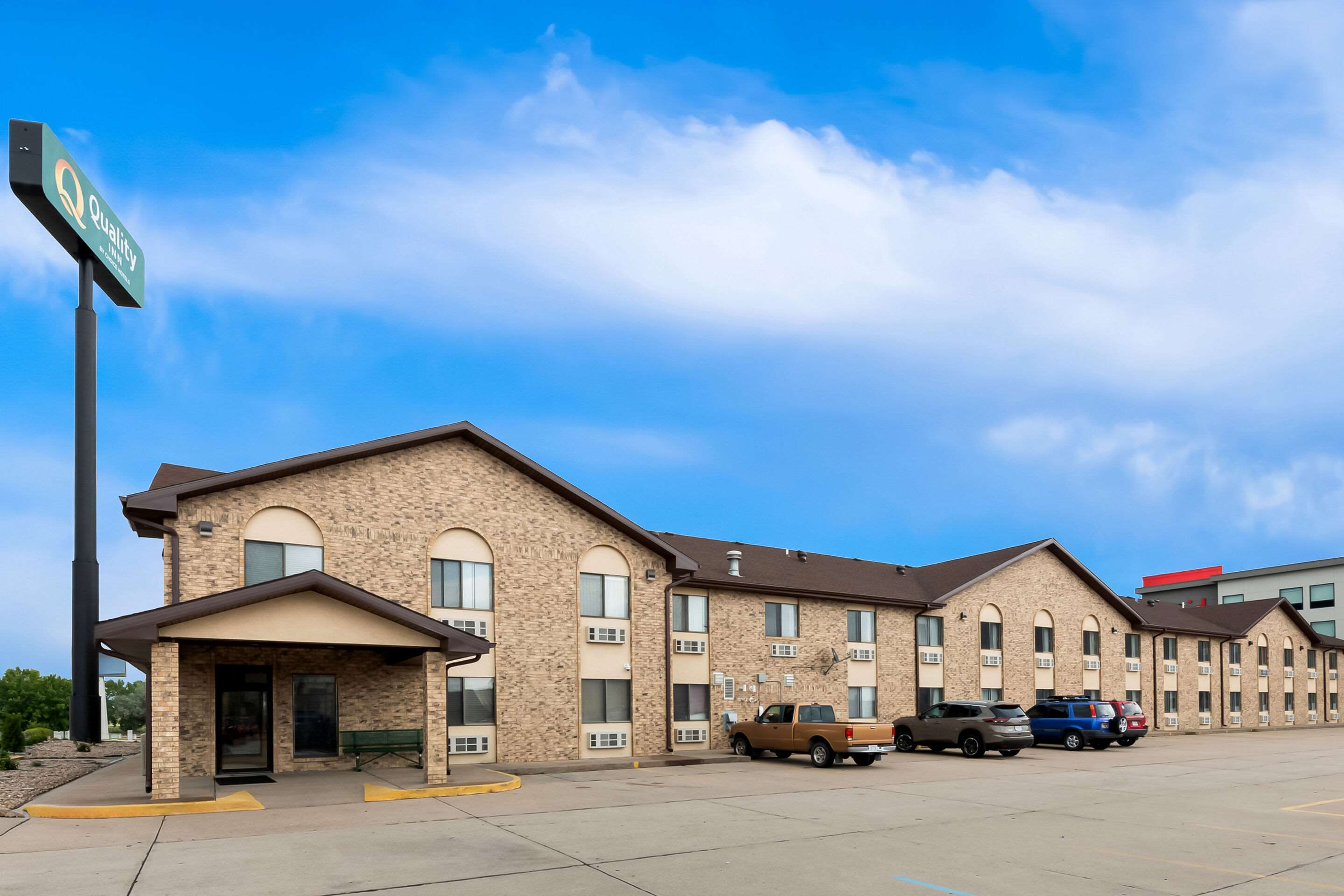 Hotel exterior | Quality Inn