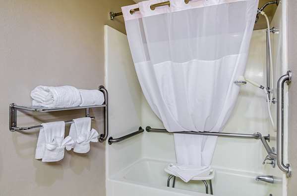  - Quality Inn Sidney - I-80, Exit 59