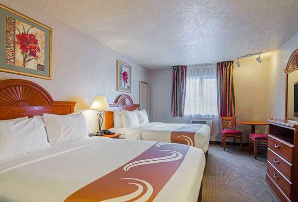  - Quality Inn Sidney - I-80, Exit 59
