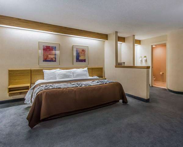 Suite - Rodeway Inn Fremont