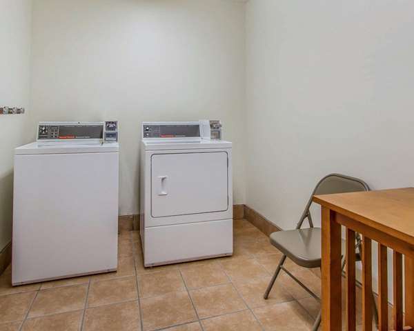 Amenities - Rodeway Inn Fremont