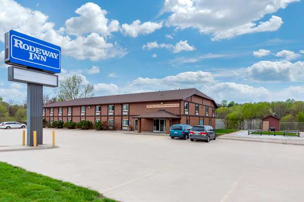Exterior view - Rodeway Inn Blair