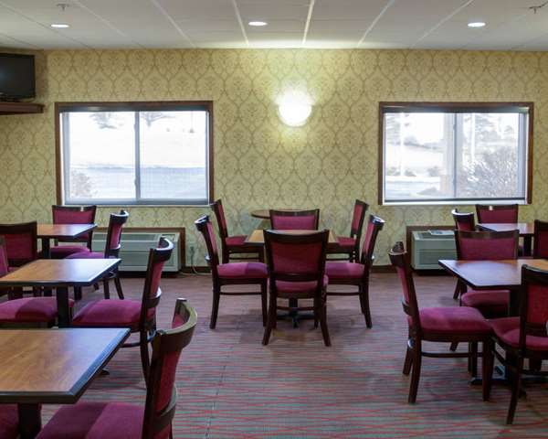 Amenities - Comfort Suites Omaha