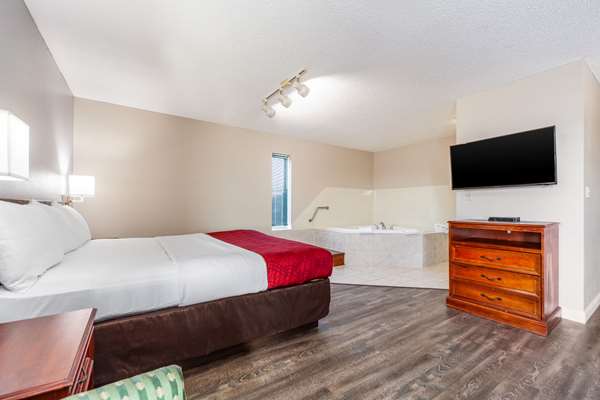 Suite - Econo Lodge Lincoln - I-80, Exit 399