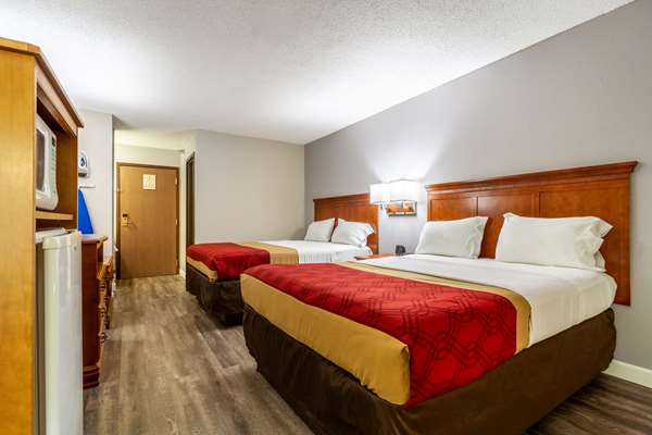 - Econo Lodge Lincoln - I-80, Exit 399