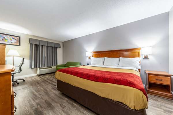  - Econo Lodge Lincoln - I-80, Exit 399