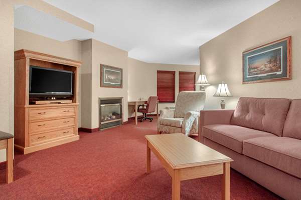 Suite - Norfolk Lodge & Suites