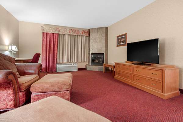 Suite - Norfolk Lodge & Suites