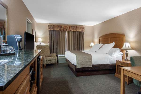 Suite - Norfolk Lodge & Suites