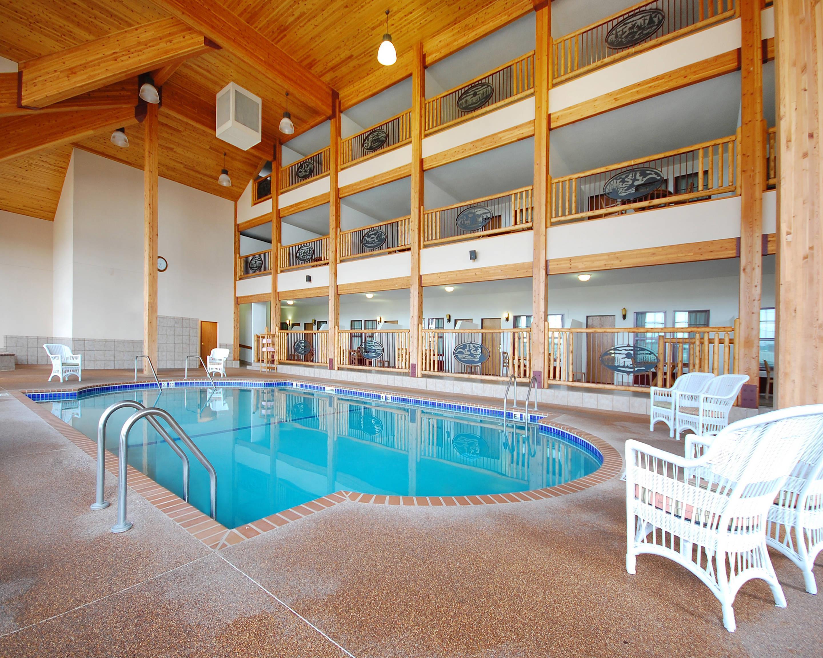 Indoor pool with hot tub