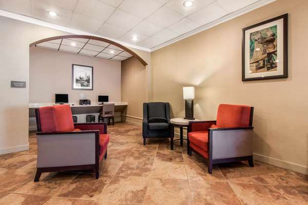 Conference Area - Comfort Inn & Suites Omaha - I-80, Exit 449