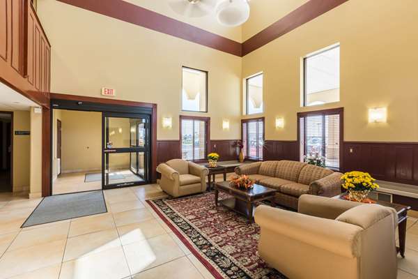  - Rodeway Inn & Suites Norfolk