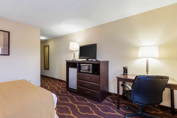  - Quality Inn Kearney - I-80, Exit 272