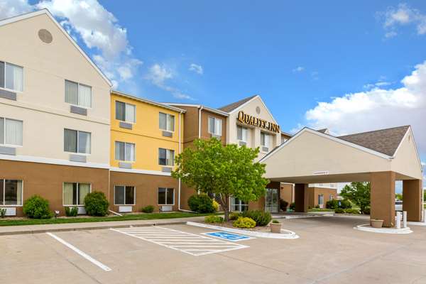 Exterior view - Quality Inn Kearney - I-80, Exit 272