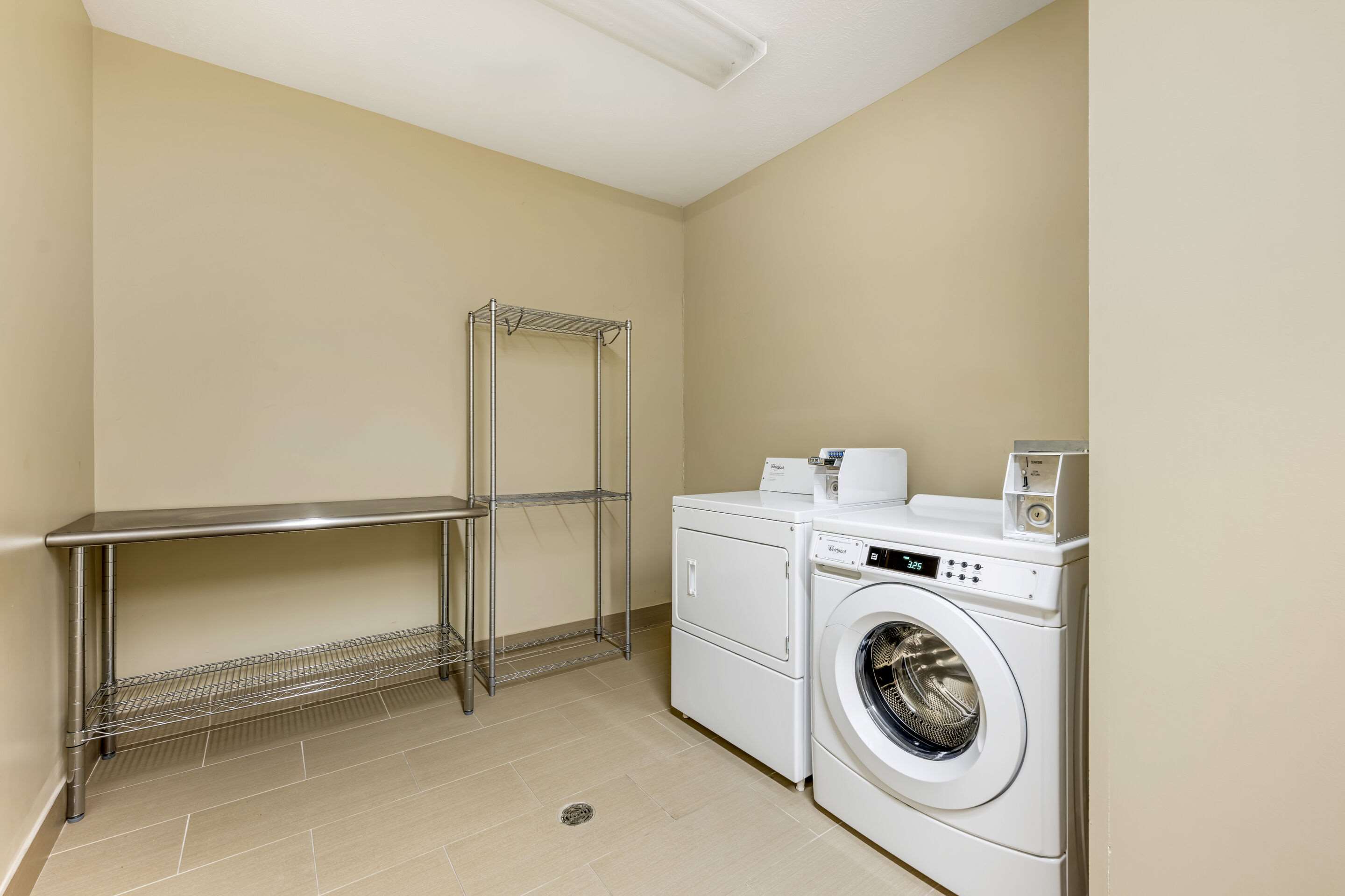 Guest laundry facilities | Comfort Suites East Lincoln - Mall Area