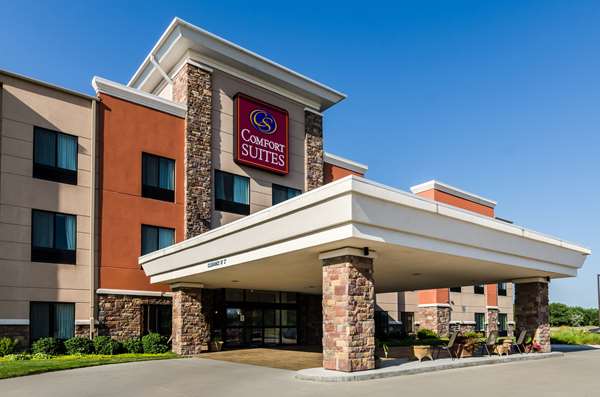 Exterior view - Comfort Suites Gothenburg - I-80, Exit 211