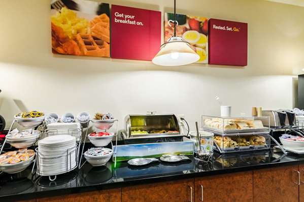 Amenities - Comfort Suites Gothenburg - I-80, Exit 211